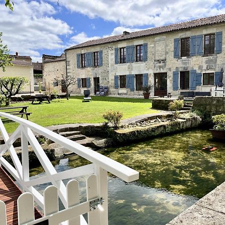 Petit Moulin De Veillard Villa Bourg-Charente Bagian luar foto