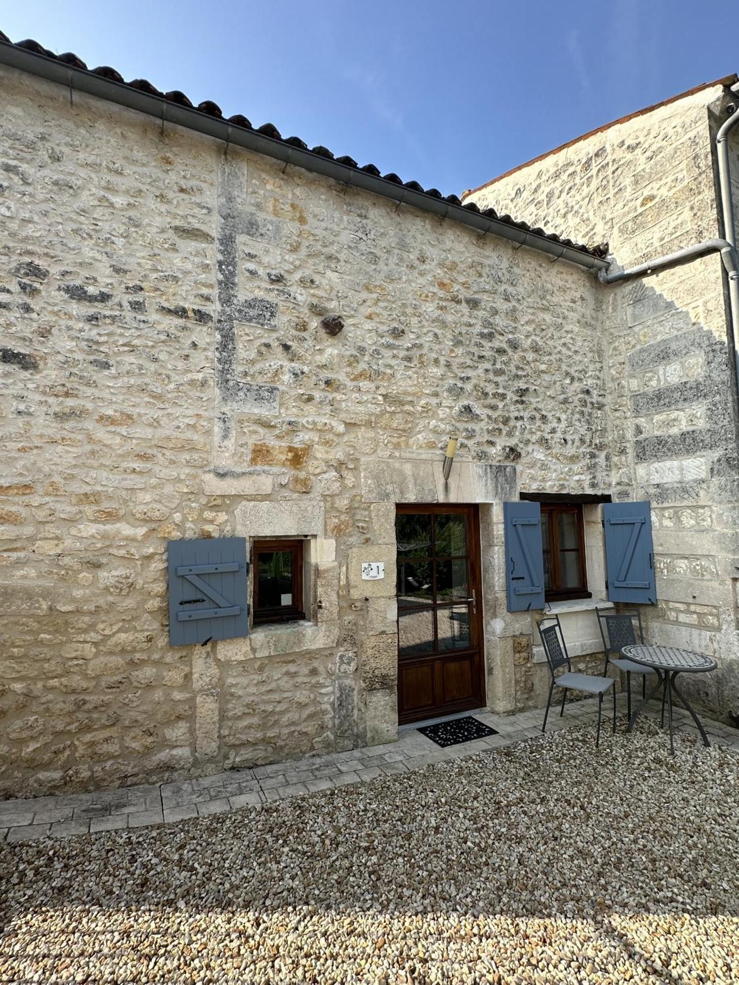 Petit Moulin De Veillard Villa Bourg-Charente Bagian luar foto